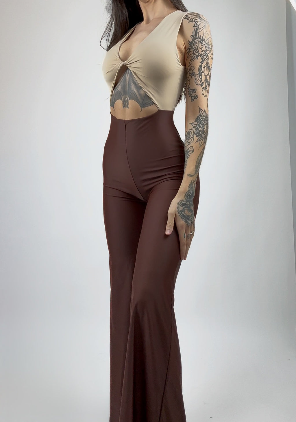 KYRA M